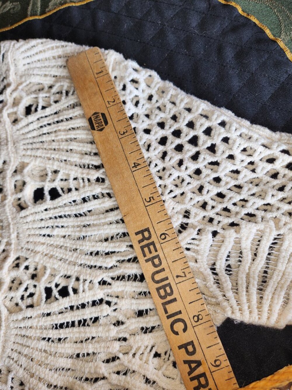 Rebellion Open Knit Crochet Cottagecore Crop Top Festival BohoChic Size Small - Picture 13 of 14